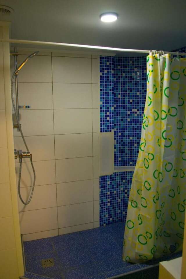 Хостелы Citrus Hostel Киев-17